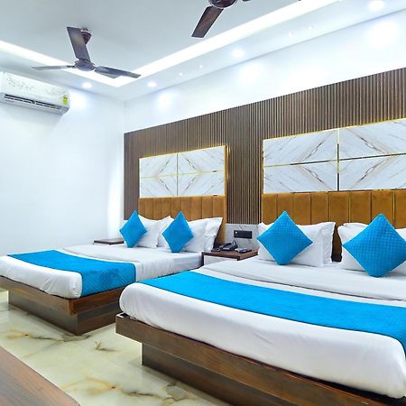 Hotel Nav Durga "2 Walking From New Delhi Railway Station" Bagian luar foto