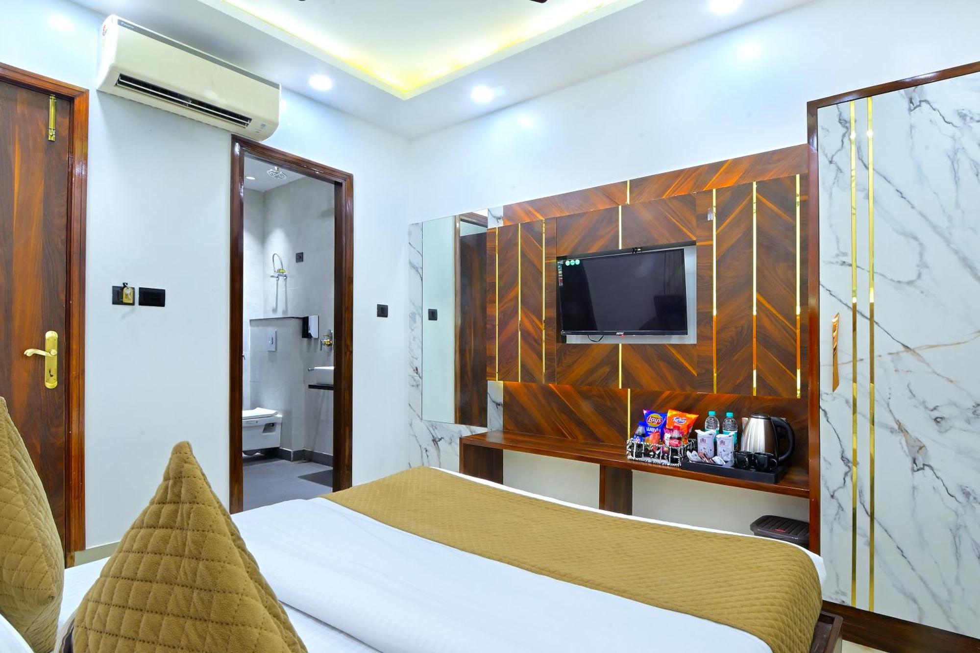 Hotel Nav Durga "2 Walking From New Delhi Railway Station" Bagian luar foto