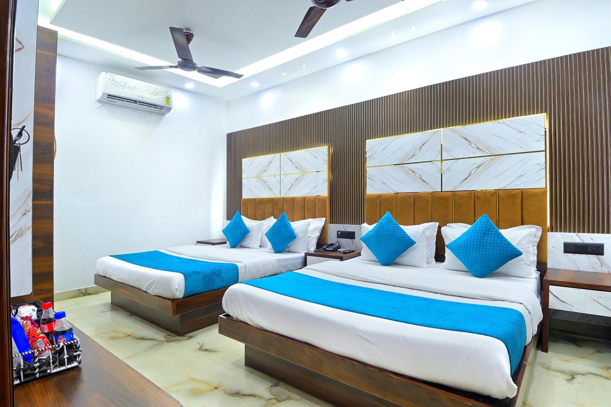 Hotel Nav Durga "2 Walking From New Delhi Railway Station" Bagian luar foto