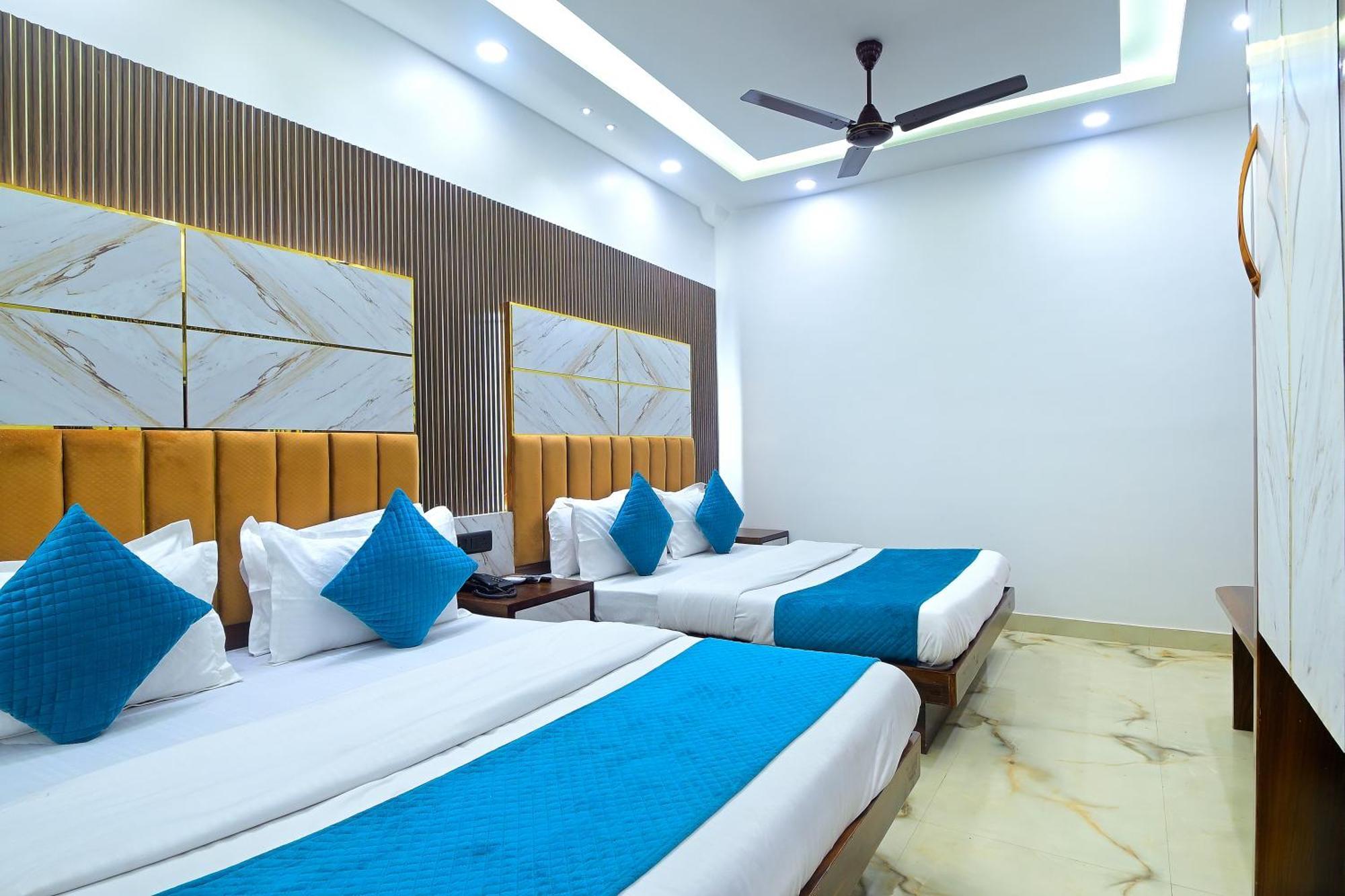 Hotel Nav Durga "2 Walking From New Delhi Railway Station" Bagian luar foto