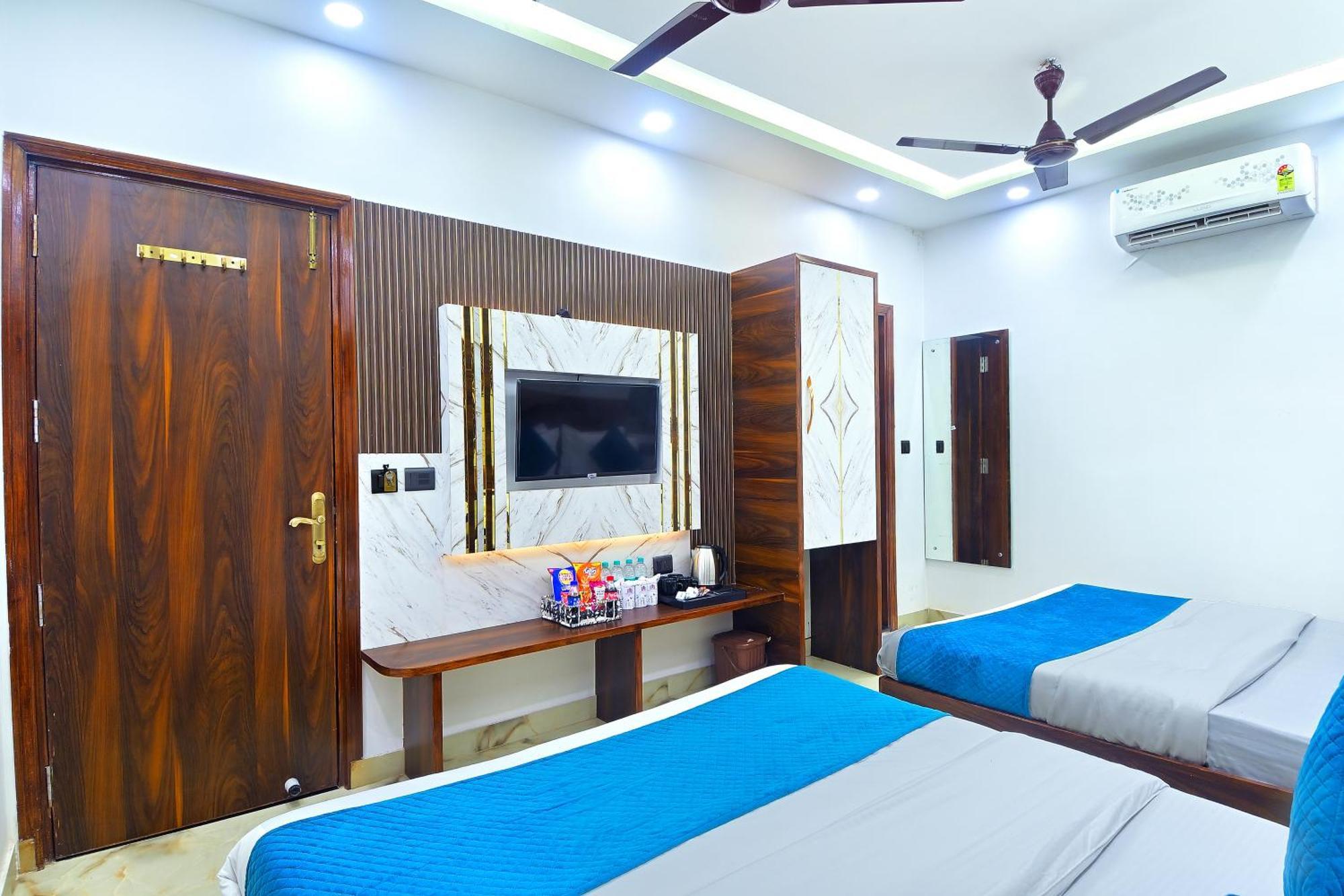 Hotel Nav Durga "2 Walking From New Delhi Railway Station" Bagian luar foto
