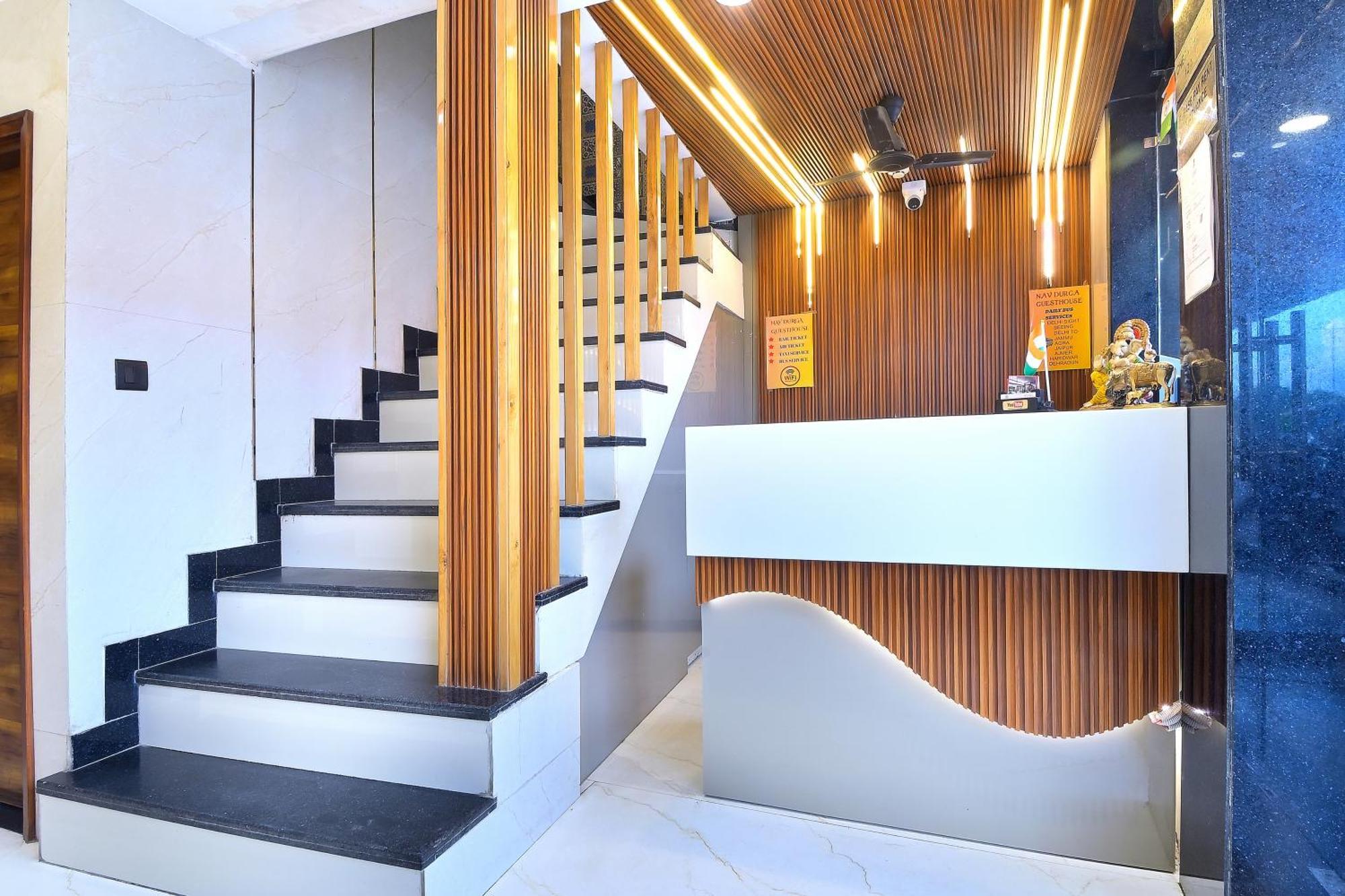 Hotel Nav Durga "2 Walking From New Delhi Railway Station" Bagian luar foto